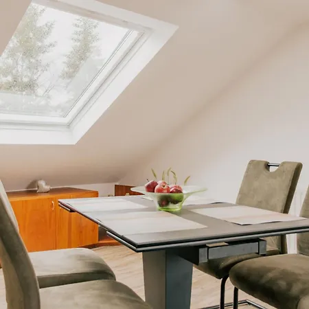 Edera - Seeblick Apartament *